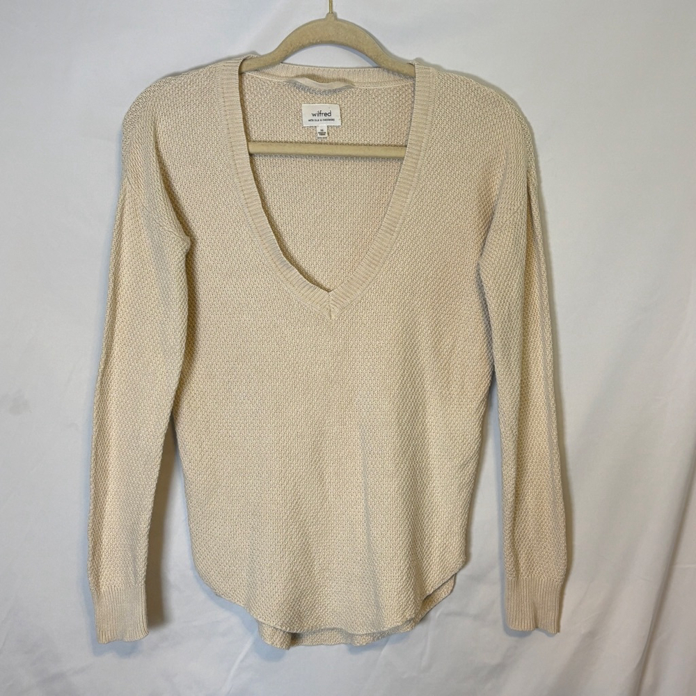 Wilfred Aritzia Silk Cashmere V-Neck Sweater XS Cream Lightweight Knit